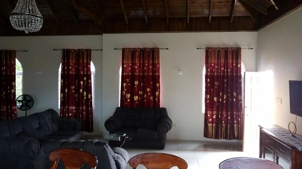 Bogue Village Palace Montego Bay Holiday home